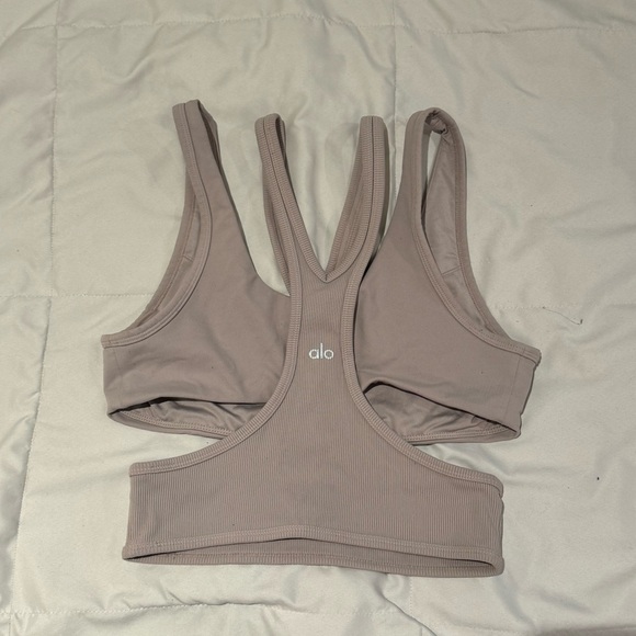 ALO YOGA Trackie Bra Lavender as seen on Kylie Jenner - Picture 3 of 4